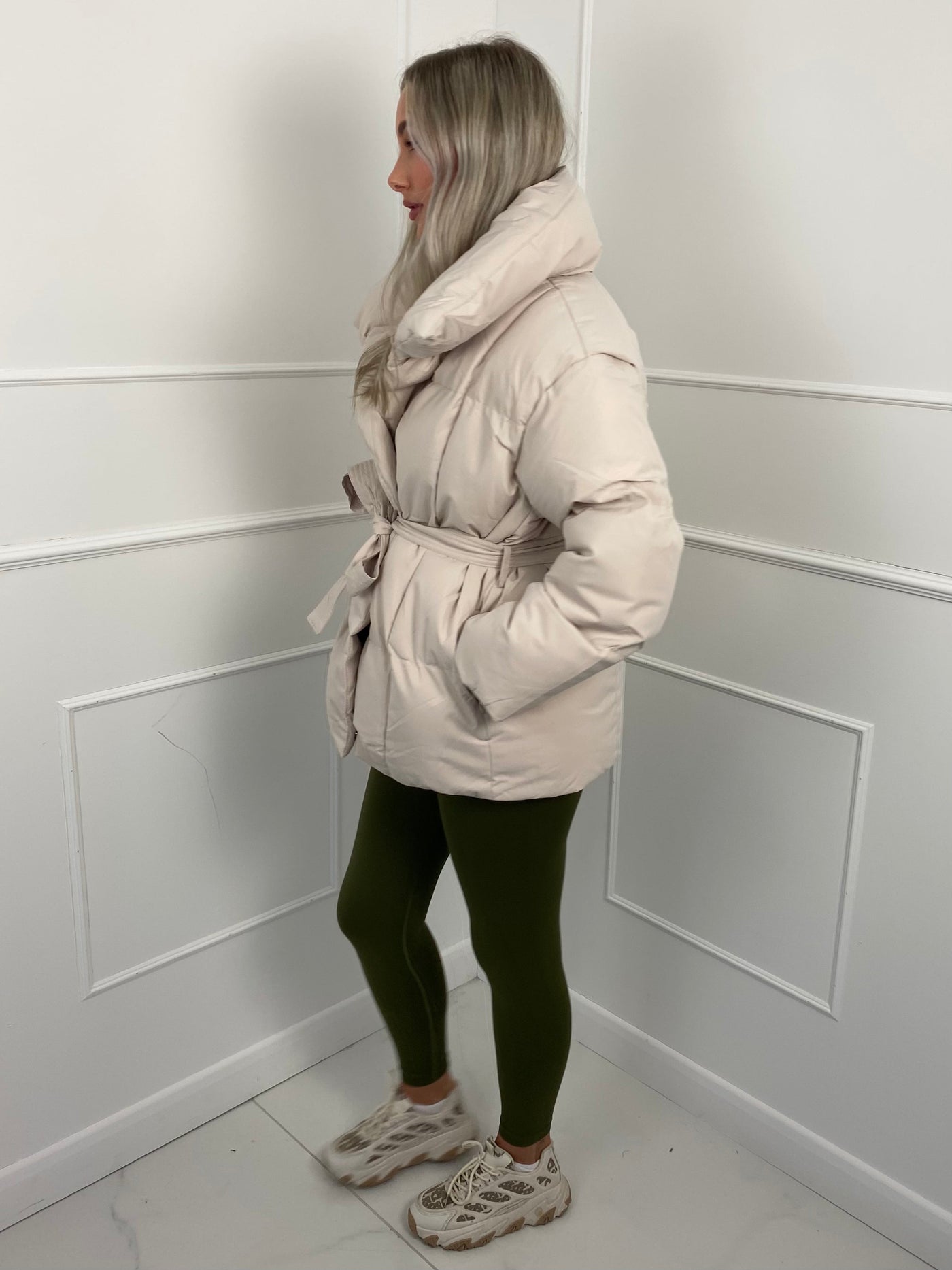Emily - Short Belted Puffer Jacket