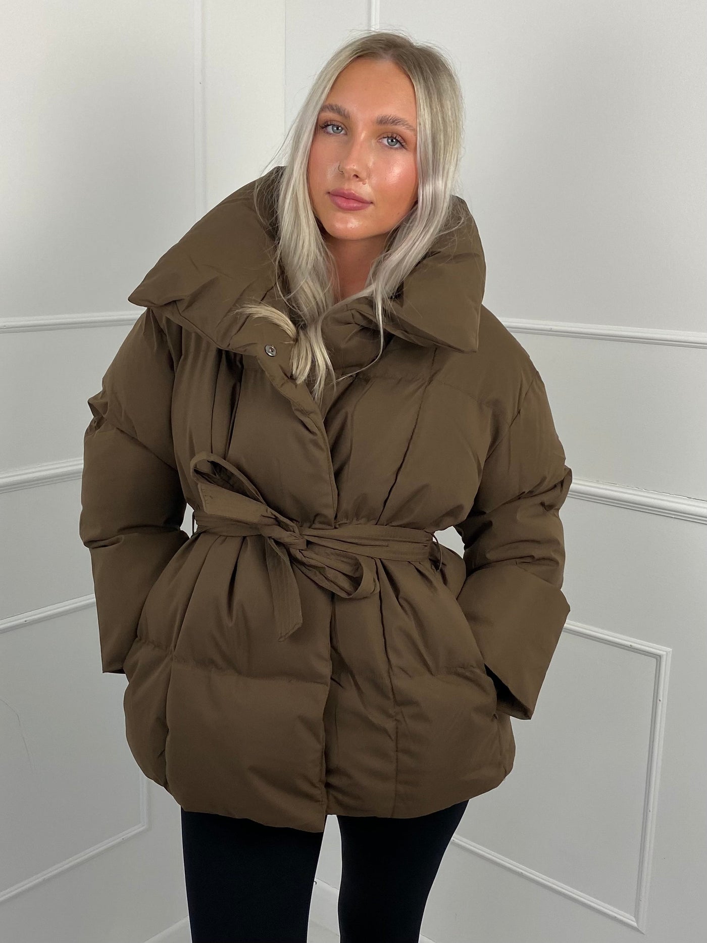 Emily - Short Belted Puffer Jacket