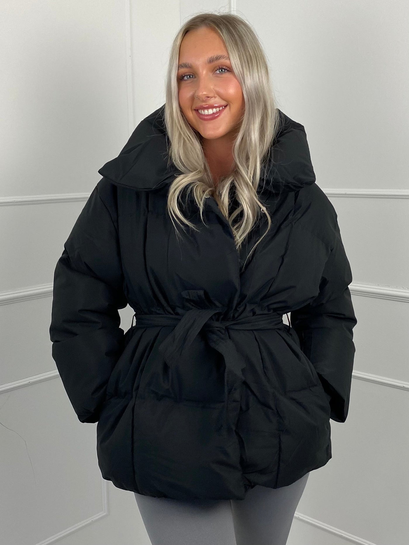 Emily - Short Belted Puffer Jacket