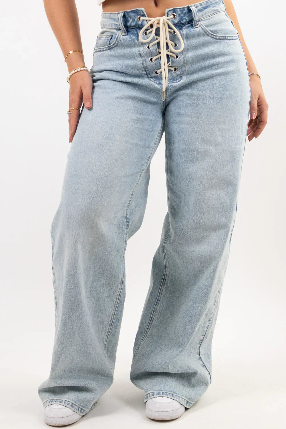 LEAH ROPE LOOSE FIT JEANS