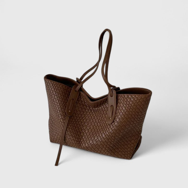 Elara - Chic Tote Bag