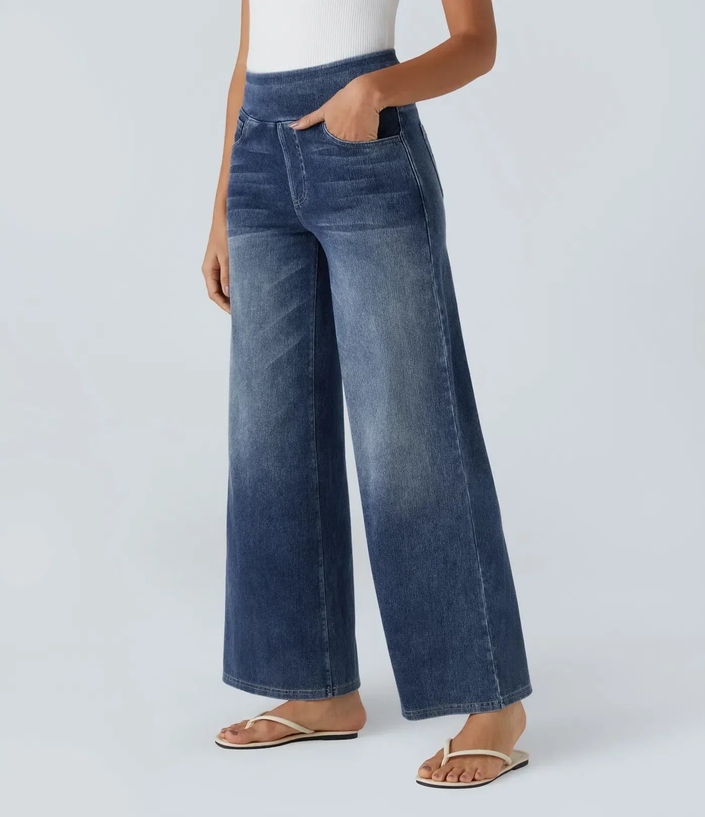 Evelyn Elastic High-Waisted Pants