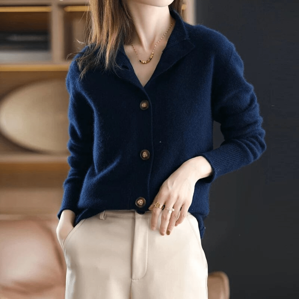 Emily - Elegant Knit Cardigan